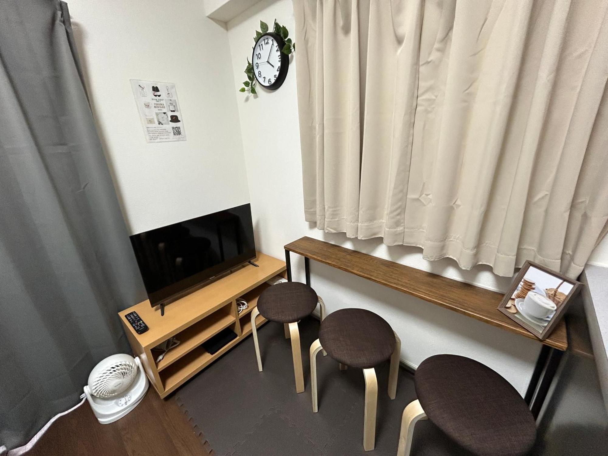 Guest House Raffine Hakata Fukuoka  Esterno foto